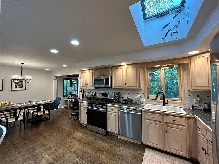 6 Roby Ct — Photo 10