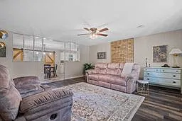 3 bed, 2.0 bath, 1778 sqft, $1,600 — Photo 2