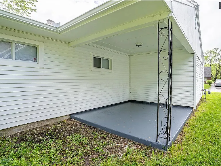 2364 Brentnell Blvd — Photo 18