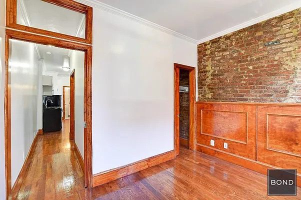 Rented by Bond New York | media 18