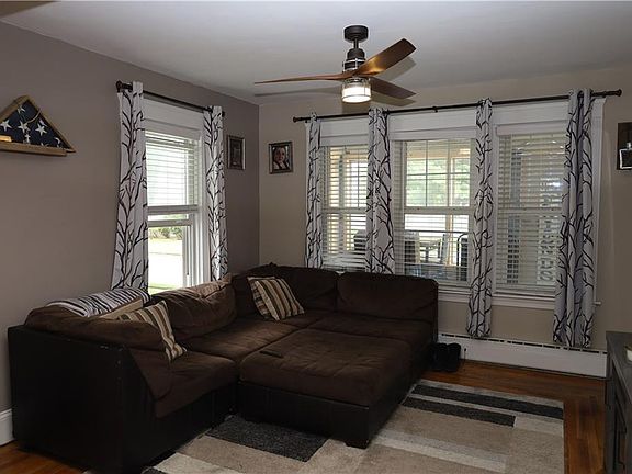 5th image of 97 Knollwood Ave