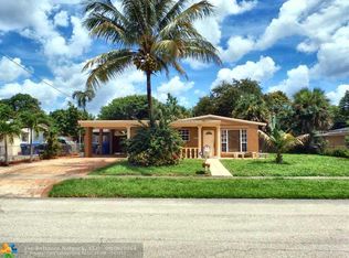 6621 Lincoln St, Hollywood, FL 33024