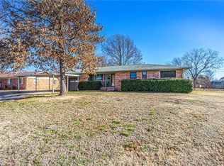 13 Summit Cir, Stillwater, OK 74075