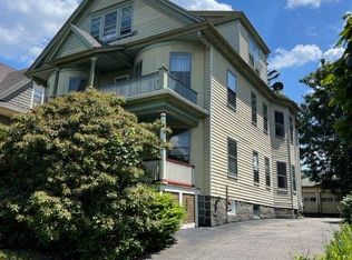 55 Melville Ave, Dorchester Center, MA 02124