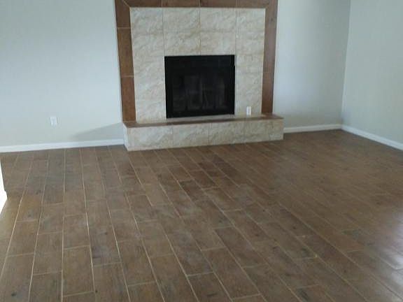 2nd image of 945 N Miller Dr