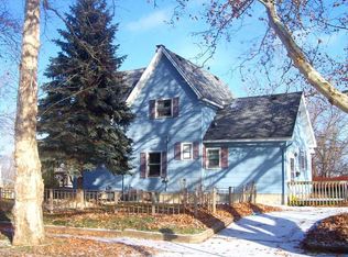 617 South St, Elgin, IL