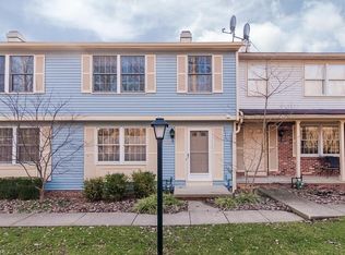 101 Quaker Ridge Dr, Akron, OH 44313