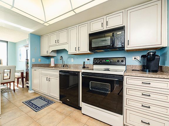 5th image of 1239 Ocean Shore Blvd E #3-5