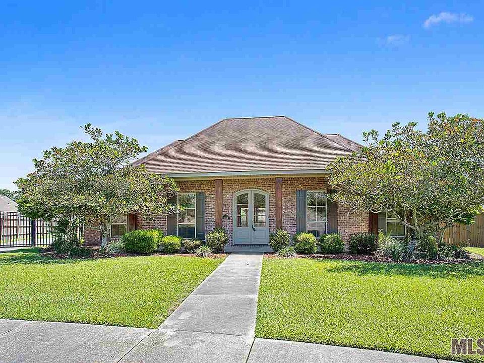 1st image of 4040 Cypress Clear Ct