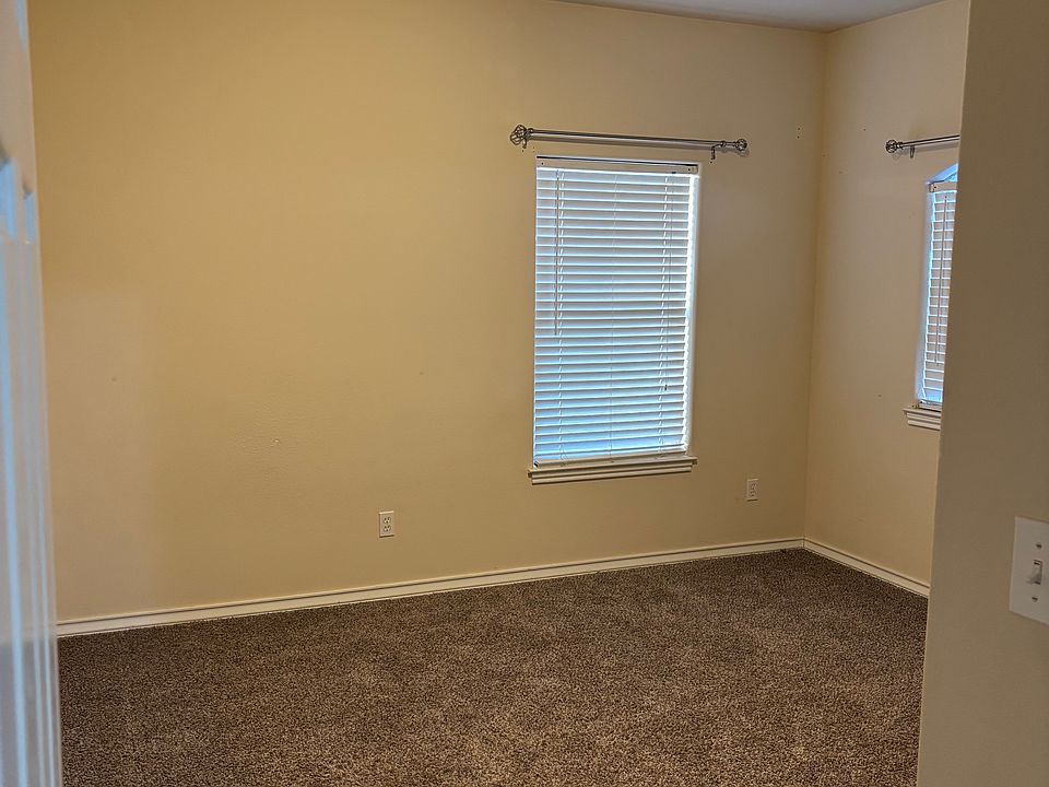 2nd upstairs bedroom