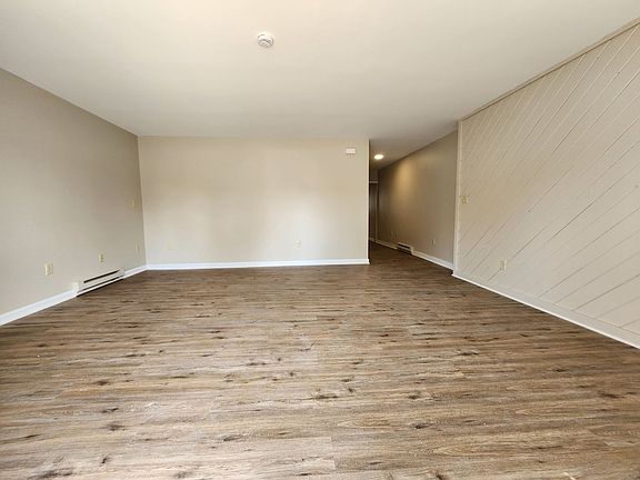 2nd image of 55 Lehigh St APT 12