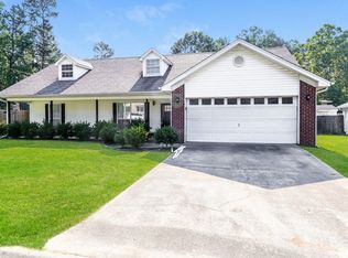 2424 Cedar Ridge Dr, Benton, AR 72015