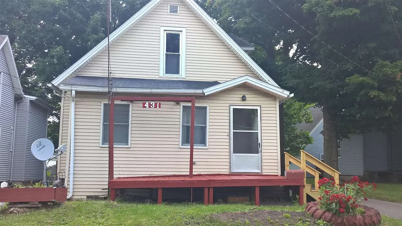 431 Garden St photo 1