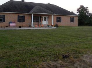 8104 Wolf Rd, Alton, IL 62002