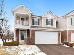 276 Larsdotter Ln, Geneva, IL 60134