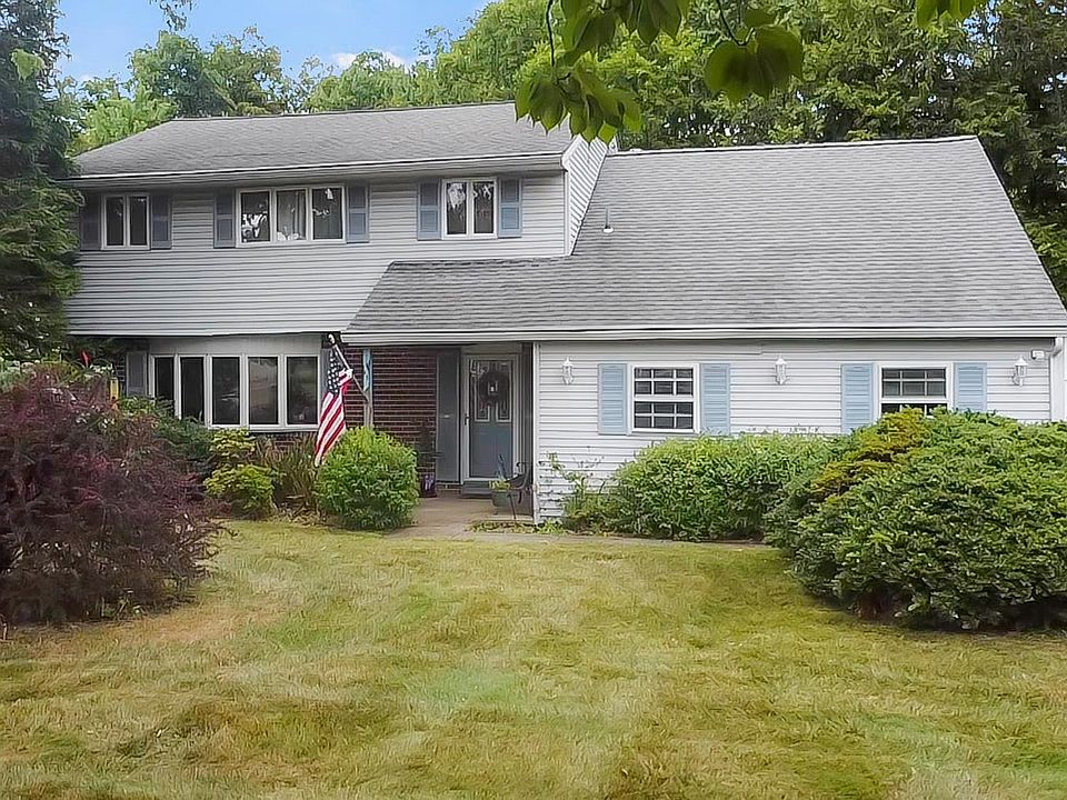 216 Hemlock Dr, North Wales, PA 19454 Zillow