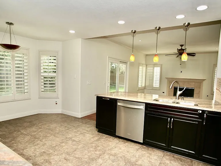 1251 Village View Rd — Photo 9