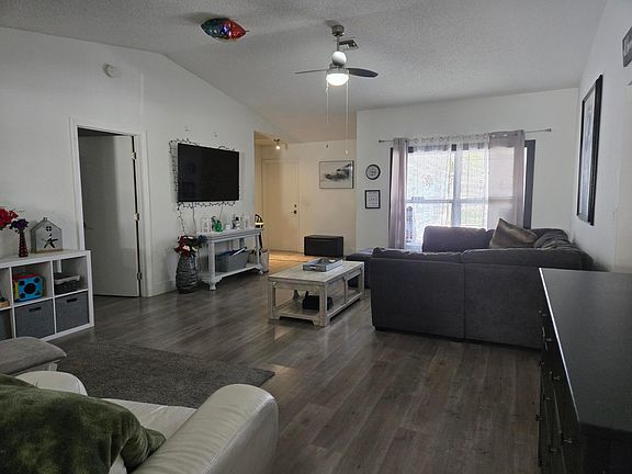 2nd image of 7360 S Willow Springs Circle