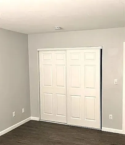 2741 W Tuckey Ln #4 — Photo 6