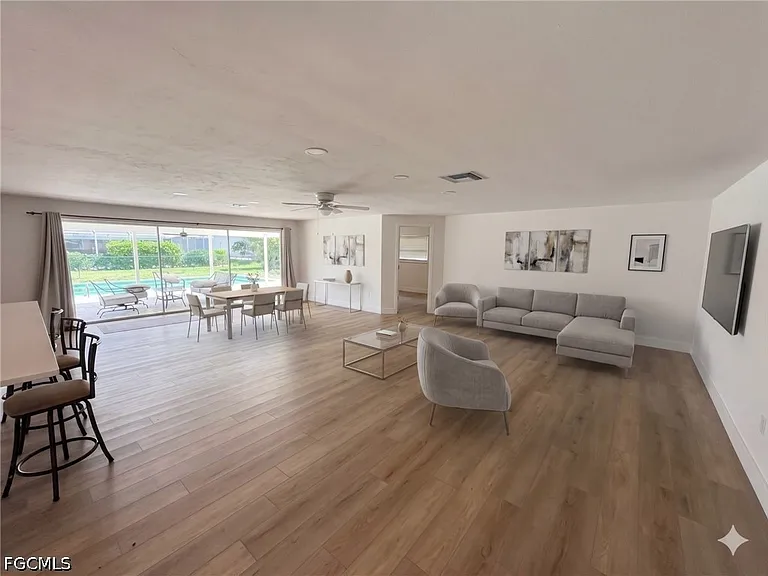 1463 Tanglewood Pkwy — Photo 10