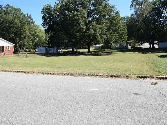 3rd image of Brookwood St