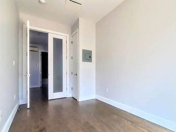 5th image of 2901 Snyder Ave APT 2A