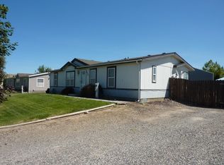 34503 N Flagstone Dr, Benton City, WA 99320