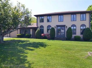 28 Carriage Way, North Providence, RI 02904