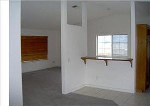 4th image of 12591 Andretti St