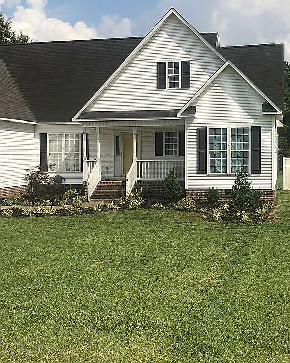 1st image of 101 W Harrington Ave