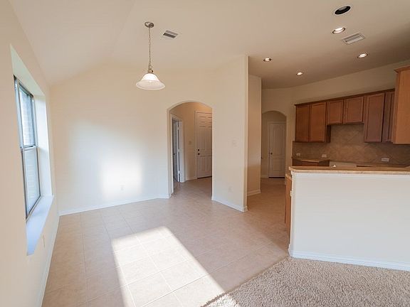 4th image of 11919 Green Colling Park Dr