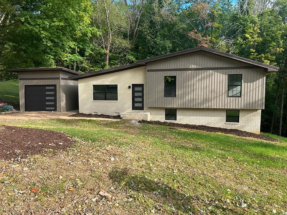 1st image of 1017 Hillcrest Rd