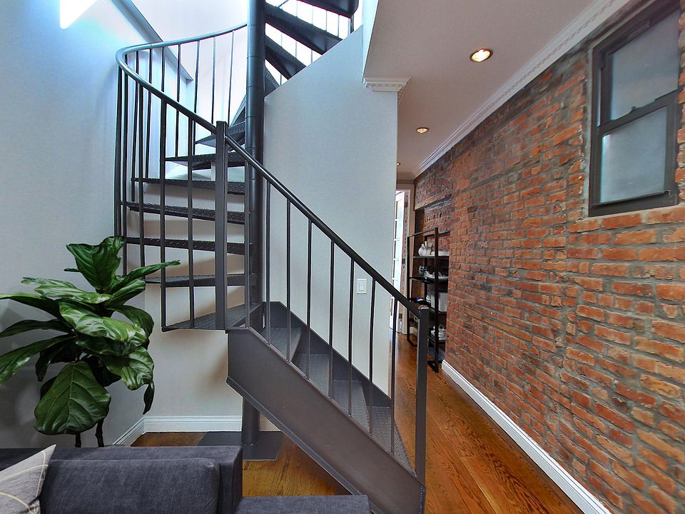 1st image of 115 Mulberry St APT 6F