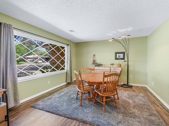 4th image of 6013 Avenue W
