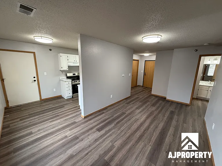 1000 S Summit Ave #3 — Photo 8