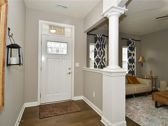 4th image of 9311 Thames Dr