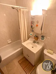 Rented by Realty 2000 Corp