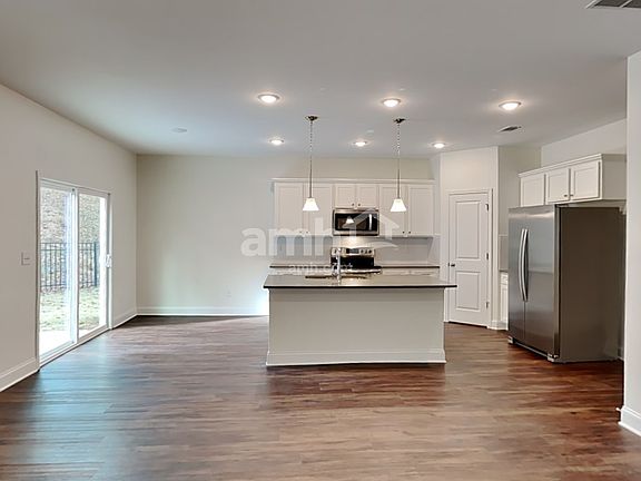 4th image of 3620 Isabella Ct