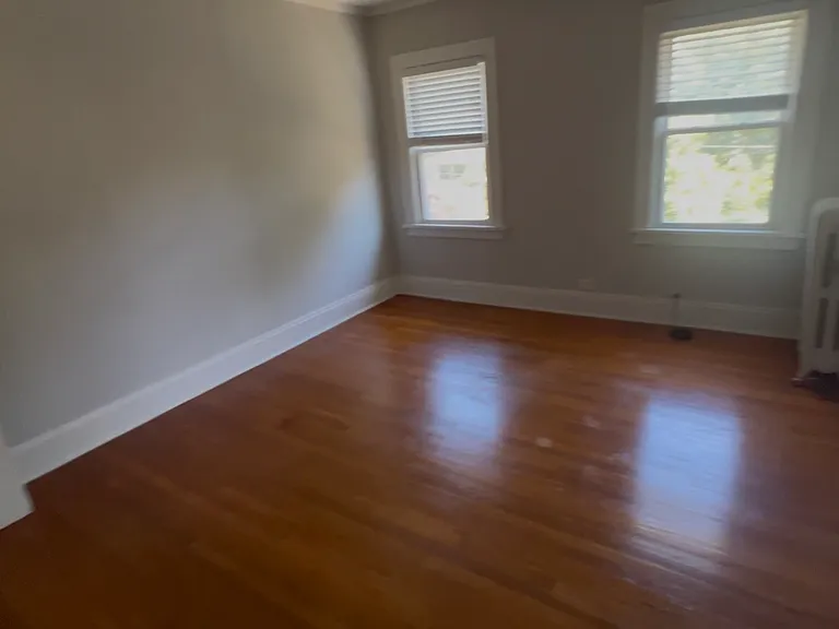 2261 Maplewood Rd — Photo 10