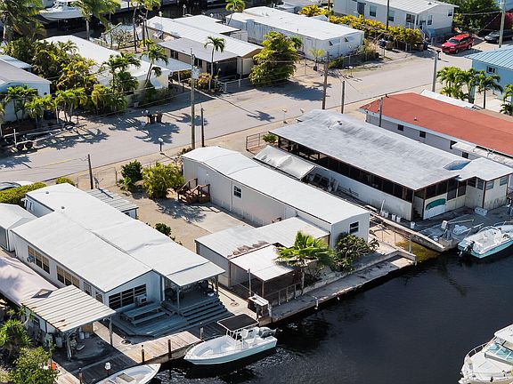 3rd image of 14 Pelican Rd