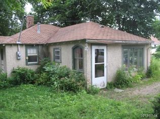 105 4th St SE, Montgomery, MN 56069