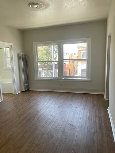 1162 N Western Ave. Photo 1