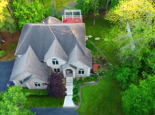 16 Conifer Ln, Murphysboro, IL 62966