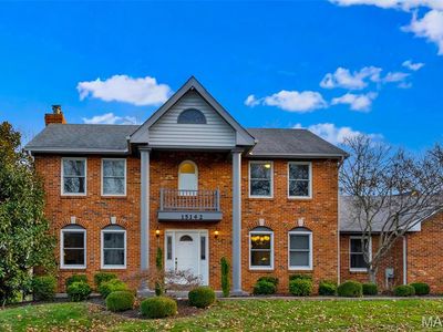 15142 Highcroft Dr, Chesterfield, MO, 63017