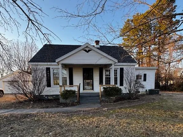 315 N Canal St, Rumsey, KY 42371