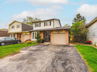 5064 Brady Ave, Burlington, ON L7L 3X6