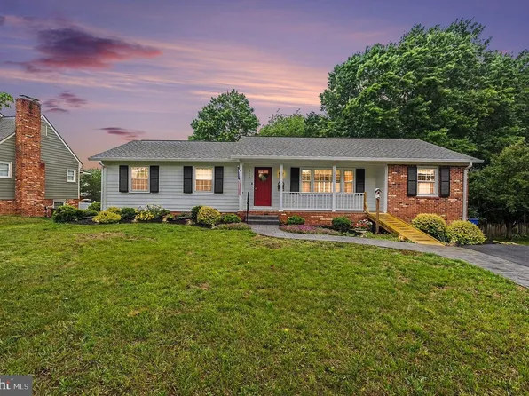 313 Laurel Ave, Fredericksburg, VA 22408