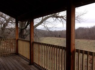 1950 Stone Ridge Dr, Mountain grove, MO 65711