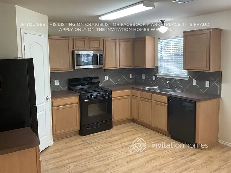 29607 Evergreen Hills Dr — Photo 5