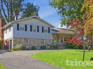810 Church Rd, Oreland, PA 19075